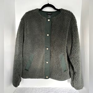 NWOT The High Pile Short Sherpa Fleece Jacket | Olive & Eden Green | Size Large